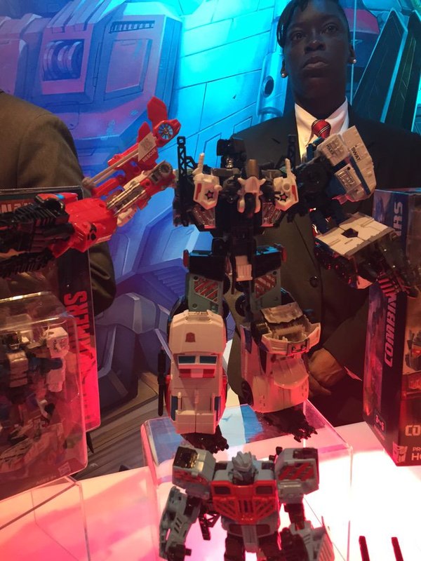 Toy Fair 2015   First Looks At Defensor Combiner Wars Figures Images  (24 of 130)